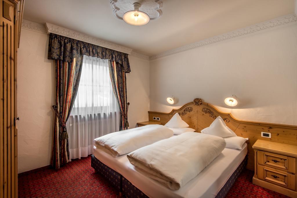 Residence Vila Colfosco Phòng bức ảnh